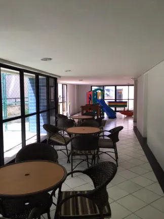 Imagem Apartamento com 4 Quartos à Venda, 145 m² em Boa Viagem - Recife