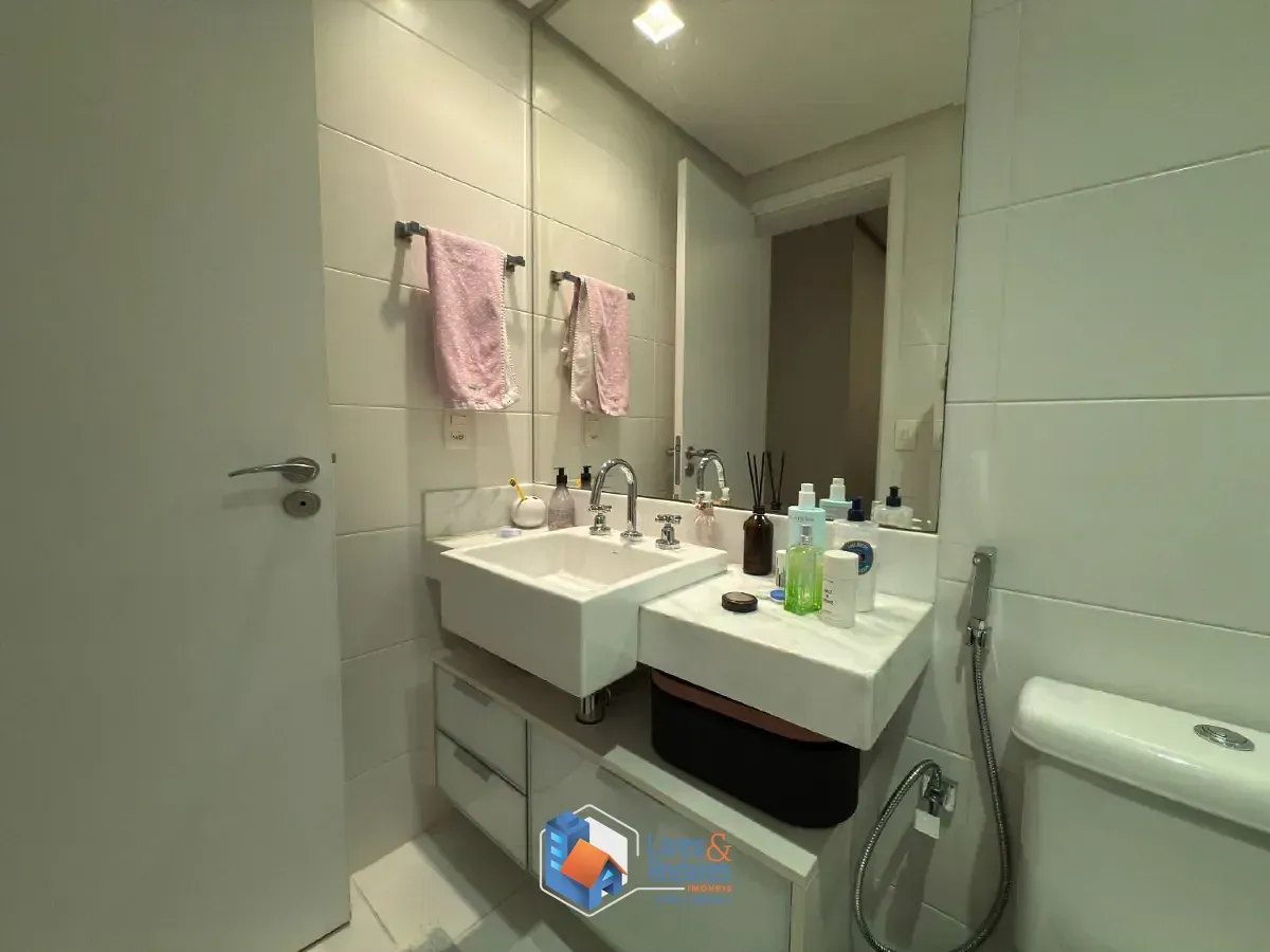 Imagem Apartamento para venda em Campo Belo com 3 quartos, sendo 3 suítes, 162m²