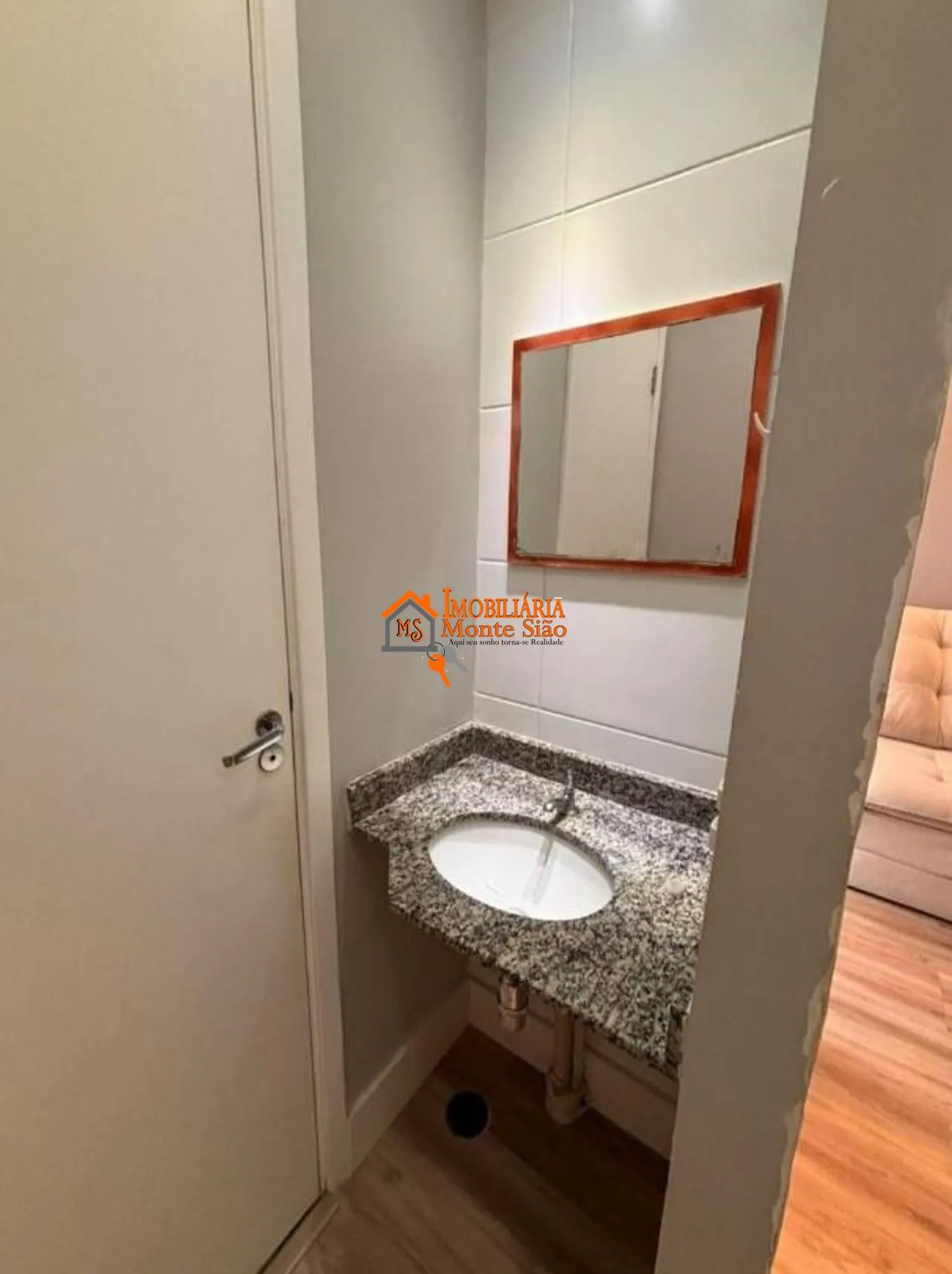 Imagem Apartamento com 2 dormitórios para alugar, 51 m² por R$ 3.555,00/mês - Vila Galvão - Guarulhos/SP