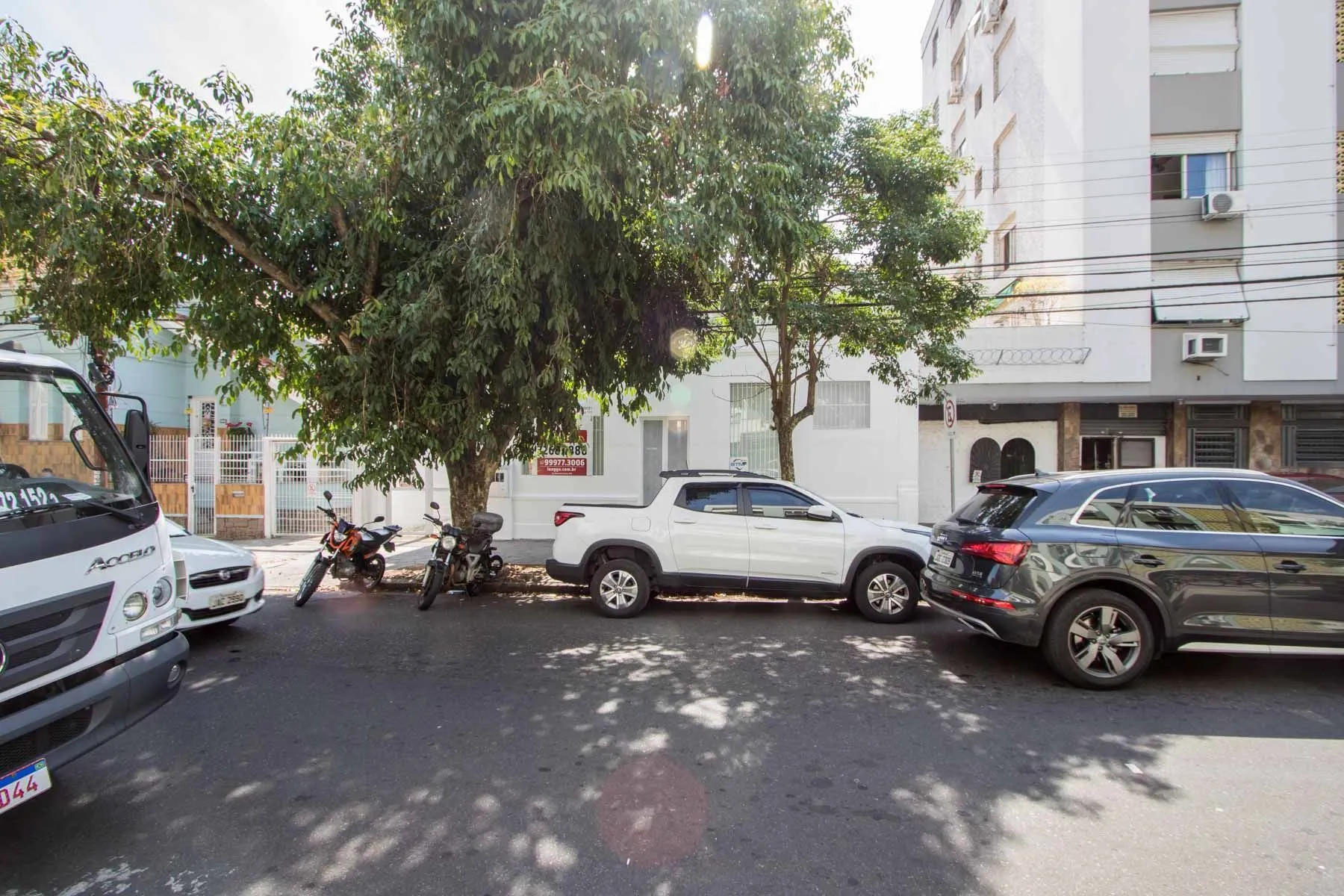 Imagem Casa comercial com aproximadamente 157m² privativos