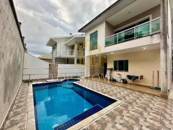 Imagem Oportunidade Belissima Casa em Condomínio Crytal Park 4 Dormitórios 225m²