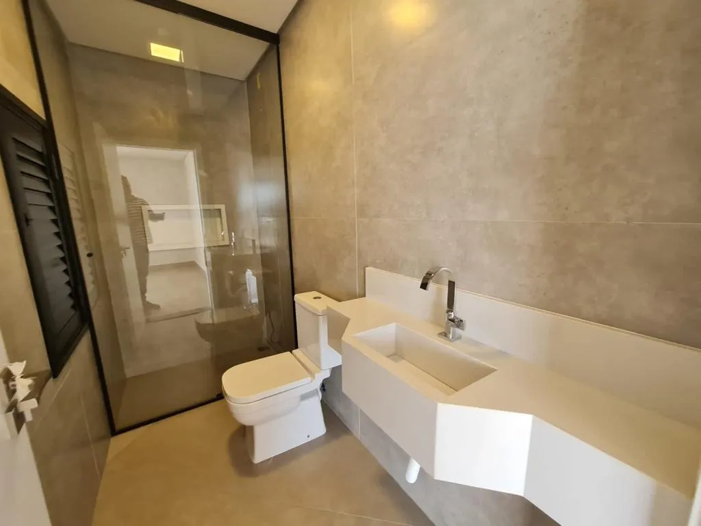 Imagem Linda Casa Térrea no Ecoresidencial Fazenda Jequitibá com 456m².
