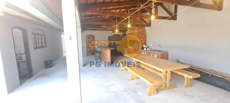 Imagem RESIDENCIA PARA 13 PESSOAS A 700M DO MAR