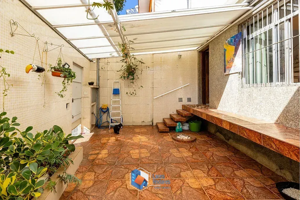 Imagem Casa à venda 3 Quartos 3 Vagas 212M² Mirandópolis São Paulo - SP