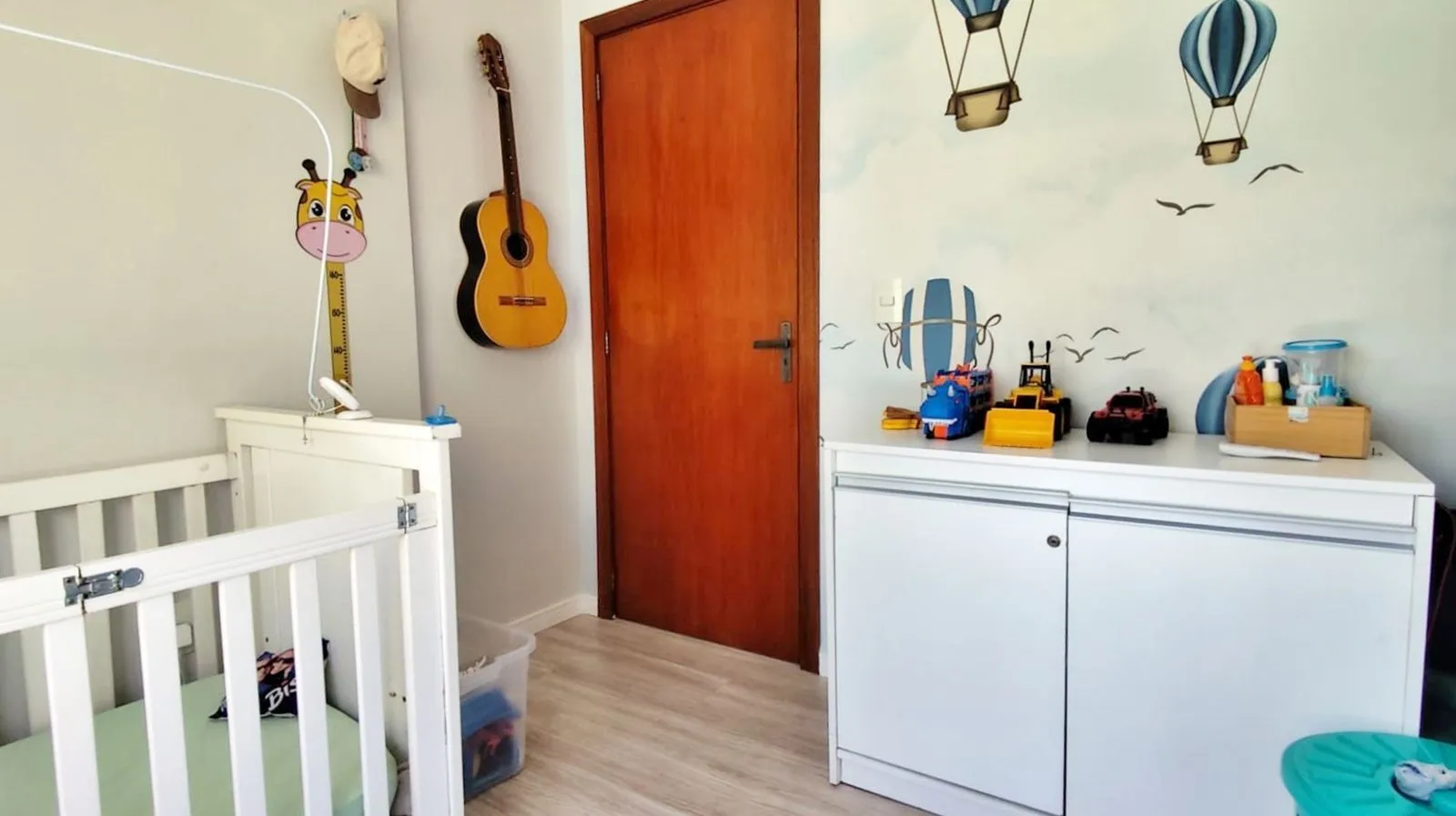 Imagem Apartamento em Cachoeirinha com suíte e sacada