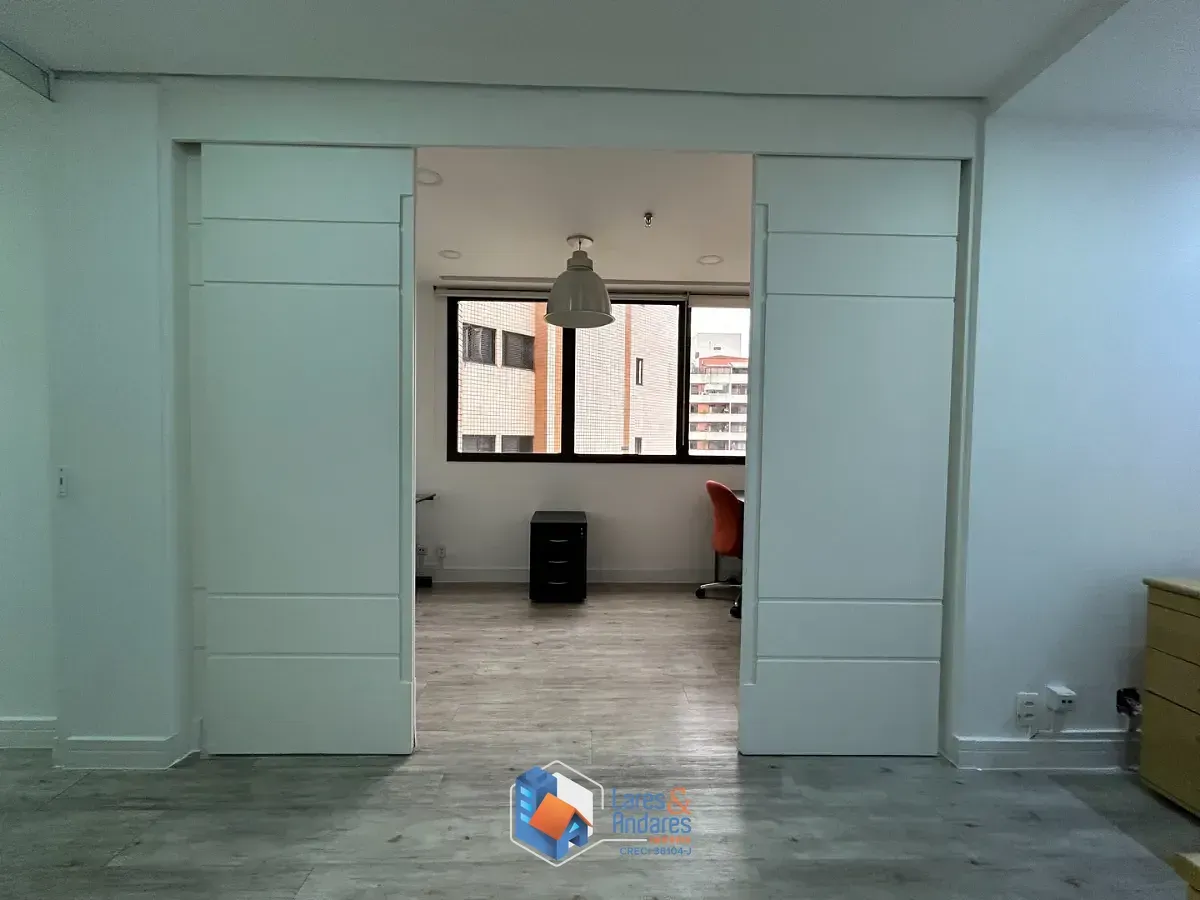 Imagem Conjunto comercial para venda em Vila Olímpia, 64m²