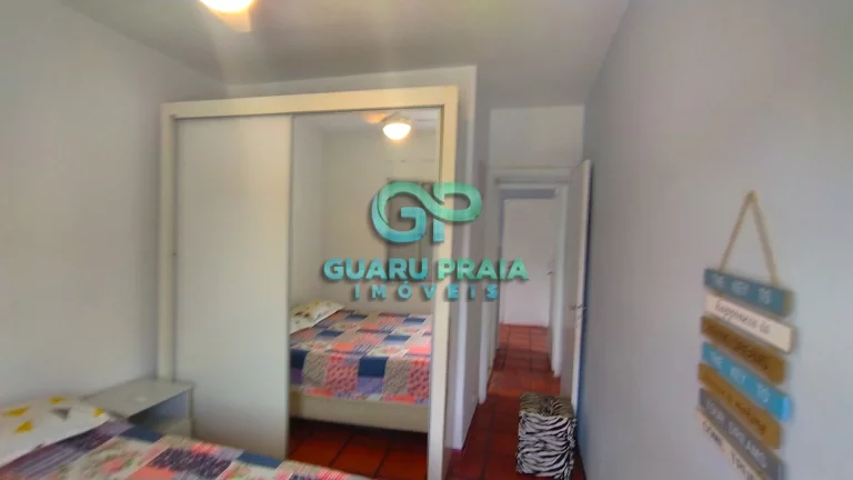 Imagem dormitórios sendo o terceiro reversível e 2 banheiros, sala para 2 ambientes, cozinha, área de serviço