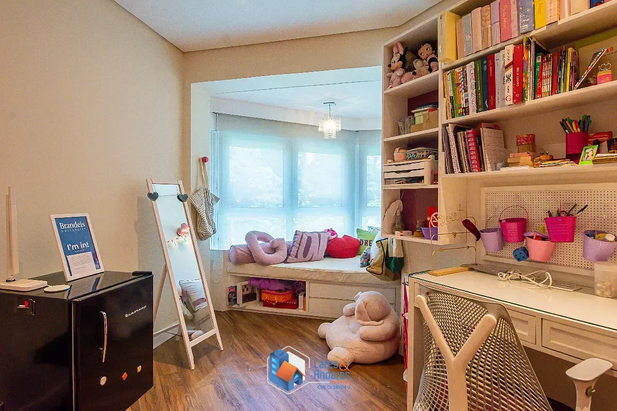 Imagem Apartamento para venda em Morumbi com 4 quartos, sendo 3 suítes, 241m²
