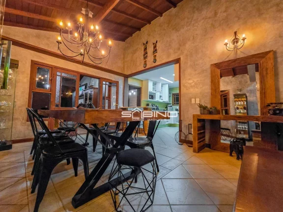 Imagem Casa à venda em Riviera, com 5 dormitórios sendo 3 suítes, 280m² área construída 3 vagas de garagem