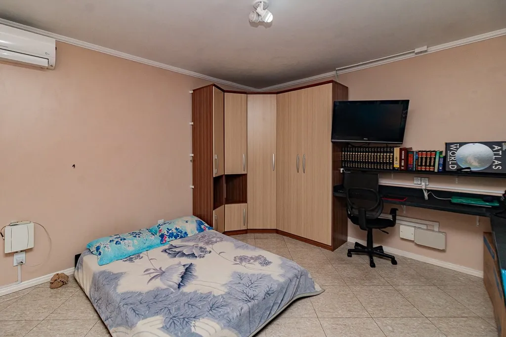 Imagem Casa em Parque Santa Fé