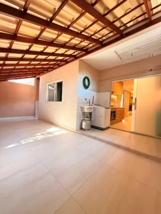 Imagem Casa com 2 Quartos com Suíte em Balneário de Carapebus