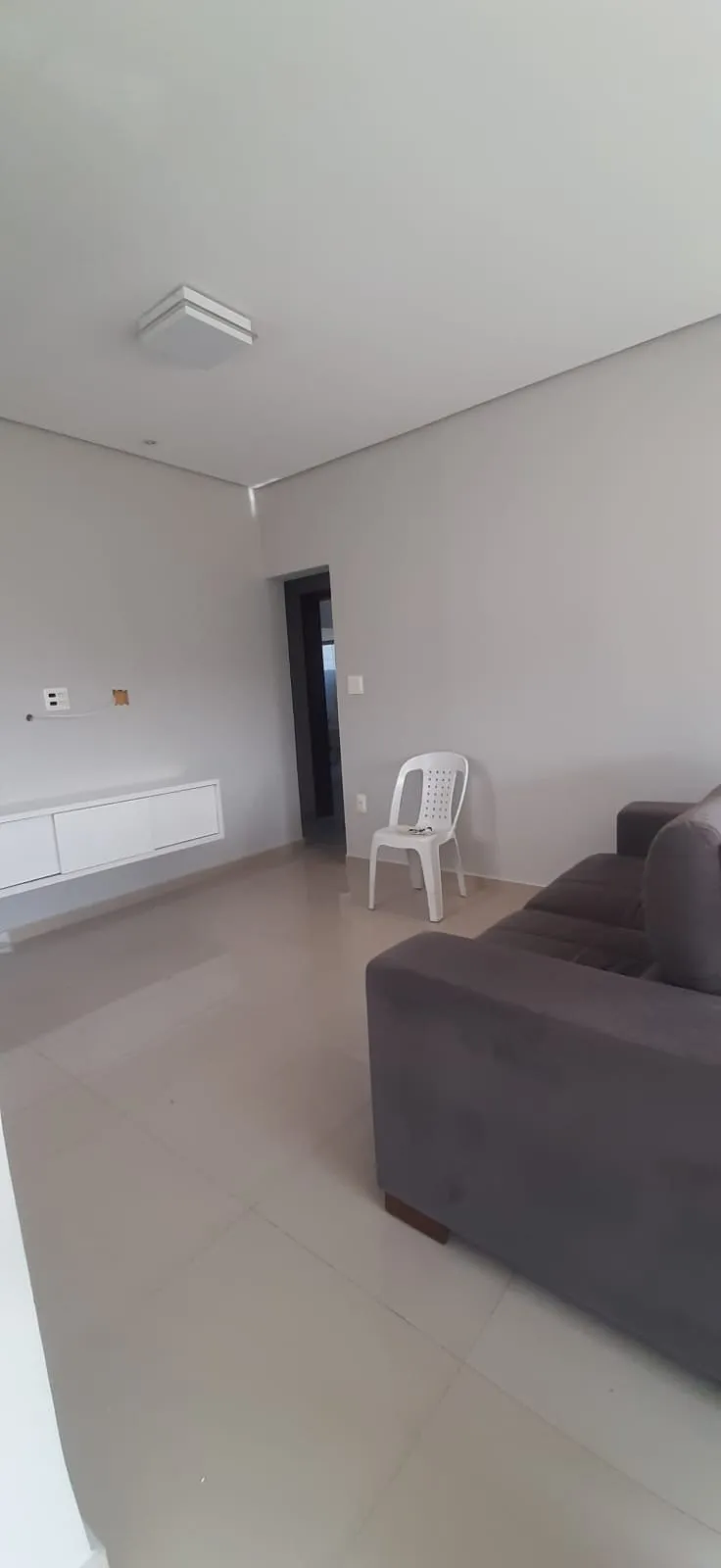Imagem Excelente Sobrado no Condomínio Residencial Ibiti Royal Park.
