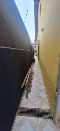 Imagem LINDO SOBRADO COM 4 SUITES, 600 MTS DA PRAIA