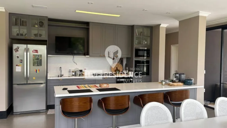Imagem Casa de Alto Padrão no Residencial 7 Lagos - Estilo Inglês, Sofisticada!