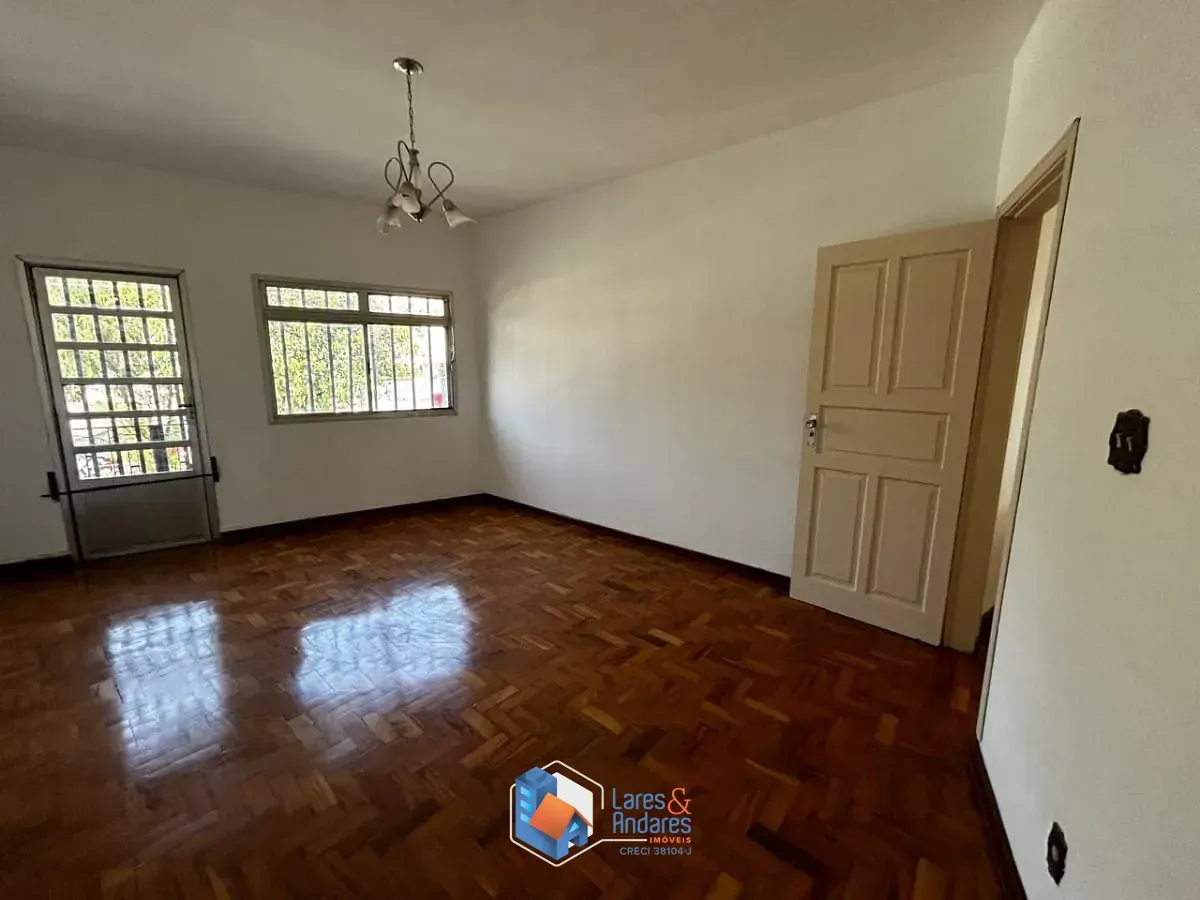 Imagem Sobrado para venda em Jardim Japão com 3 quartos, 302m²
