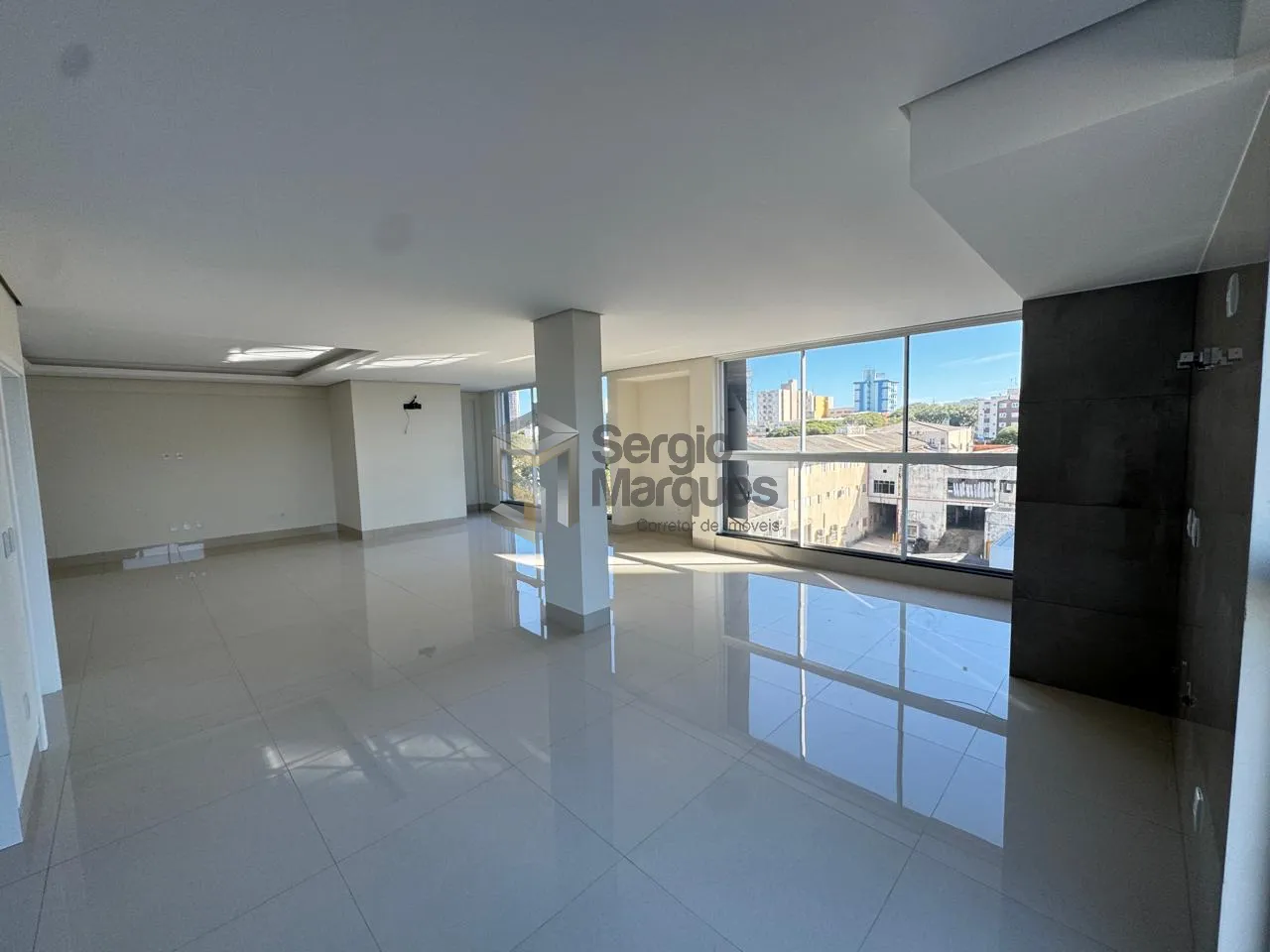 Imagem Apartamento à venda - 233m² - Umuarama-PR