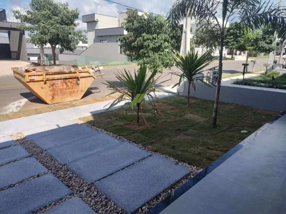 Imagem LINDA CASA EM CONDOMÍNIO
