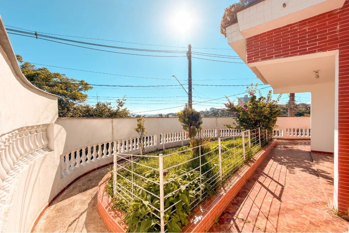 Imagem Casa para venda em Suíssa com 4 quartos, 294m2