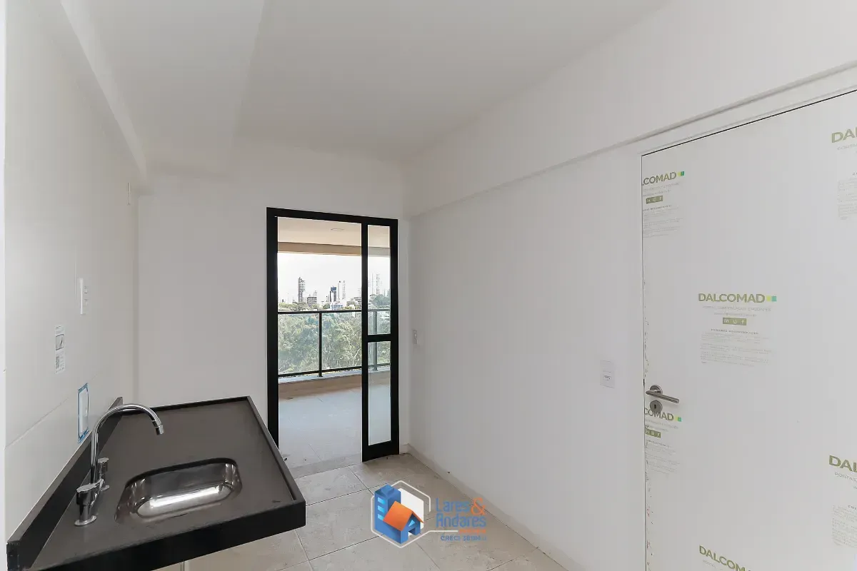 Imagem Apartamento para venda em Pinheiros com 4 quartos, sendo 2 suítes, 163m²