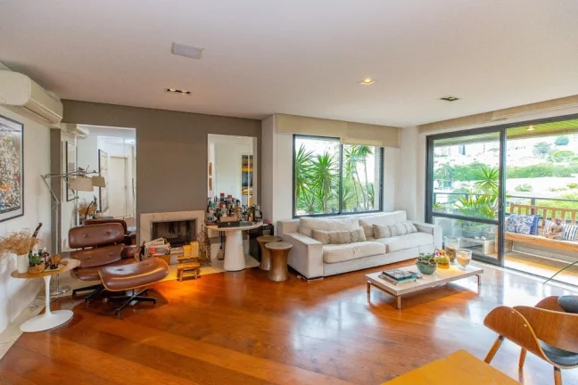 Imagem Apartamento à venda em São Paulo, Vila Mariana, com 3 quartos, 205m2