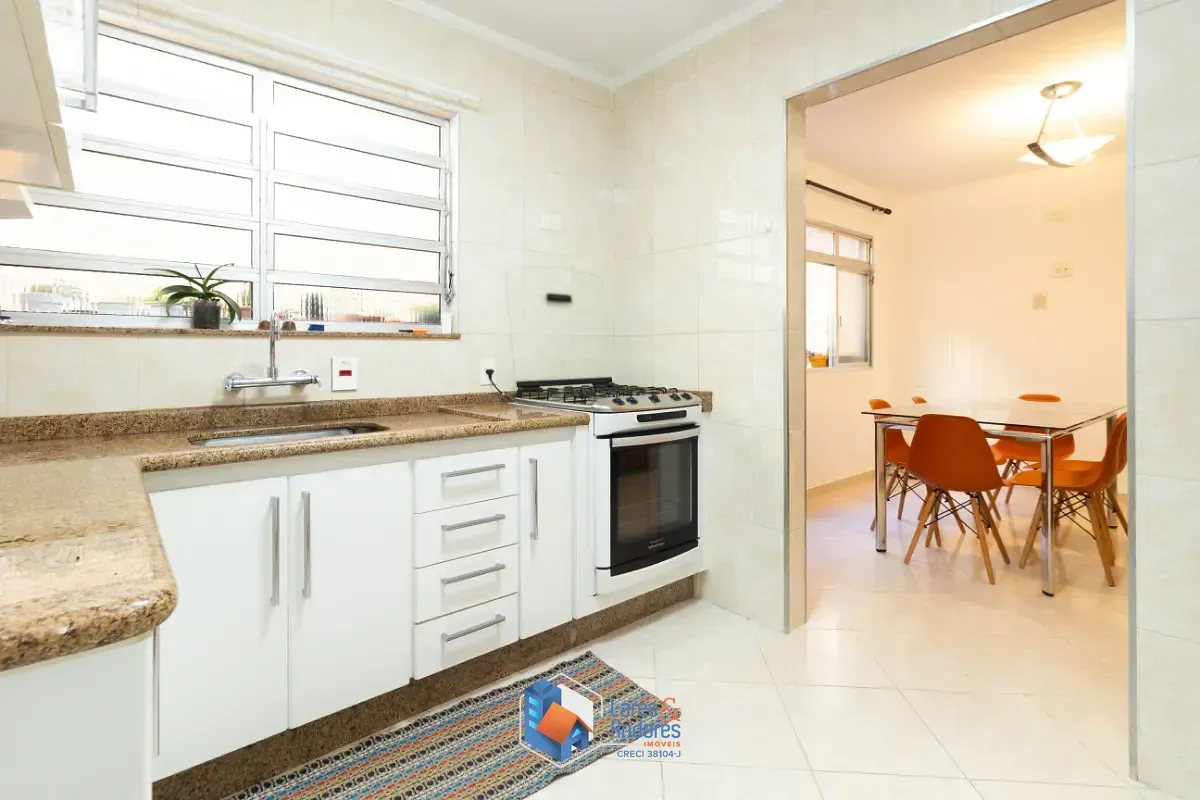 Imagem Sobrado para venda em Vila Madalena com 3 quartos, sendo 1 suíte, 168m²