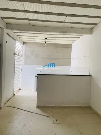 Imagem Casa para Venda em Feira de Santana, Tomba, 3 dormitórios, 1 suíte, 2 banheiros