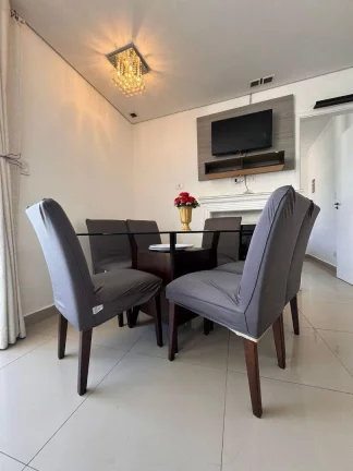 Imagem Apartamento com 2 dormitórios à venda, 68 m² por R$ 420.000 - Pitangueiras - Guarujá/SP