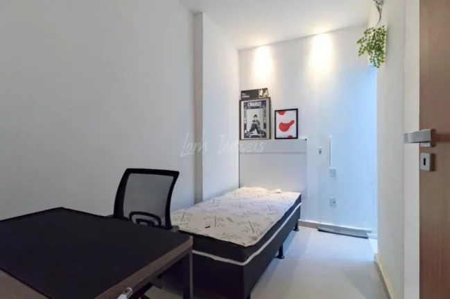 Imagem Amplo imóvel, com 73m² recém reformado e mobiliado, Botafogo