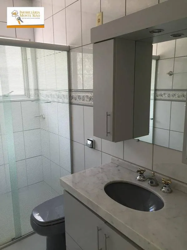 Imagem Sobrado com 3 dormitórios à venda, 200 m² por R$ 930.000,00 - Vila Galvão - Guarulhos/SP