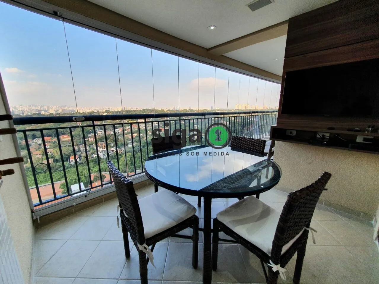 Imagem Apartamento à Venda no Jardim Guedala - 3 Suítes, 3 Vagas e Vista Privilegiada