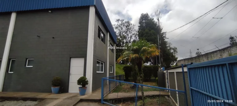 Imagem Galpão para venda em Santana de Parnaíba/SP
