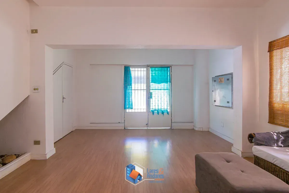 Imagem Casa comercial para venda em Pacaembu, 320m²