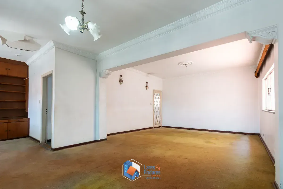 Imagem Casa para venda em Aclimação com 4 quartos, 334m²