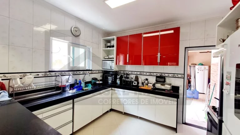 Imagem CASAL IMÓVEIS VENDE CASA JARDIM ESPANHA 4 SUÍTES 460 M2