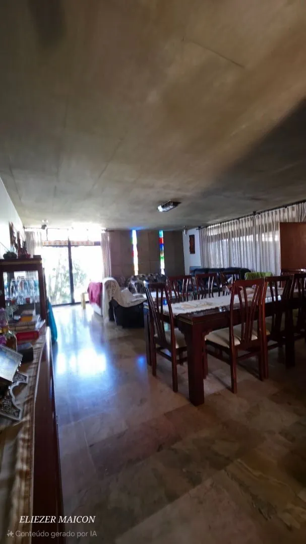 Imagem Casa a venda de alto padrão no bairro Jardim dos Estados em Poços de Caldas - MG