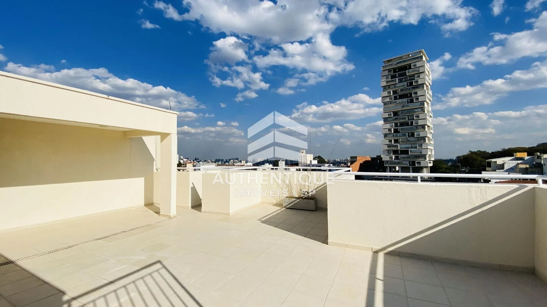 Foto do imóvel HIGH ALTO DA LAPA - Apartamento à venda em Rua Camburiú, 465 - Alto da Lapa, São Paulo - SP