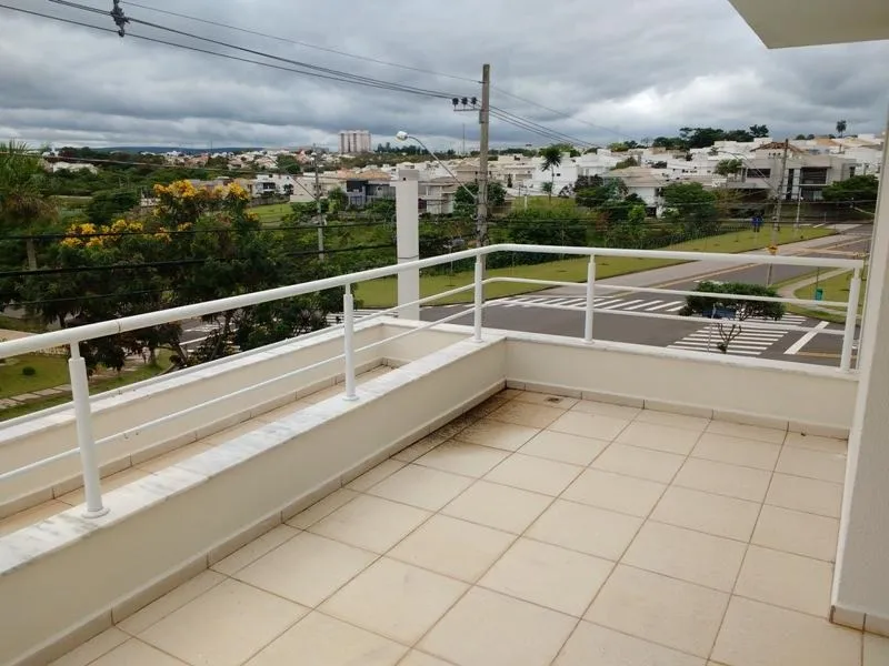 Imagem De R$2.000.000 Por Apenas R$1.800.000 Casa de alto padrão no Cond. Mont Blanc, Conforto, Estilo e Sofisticação na Zona Sul de Sorocaba.