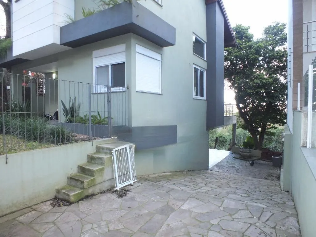 Imagem Casa 367m², 3 dormitórios, 4 vagas no bairro Ipanema