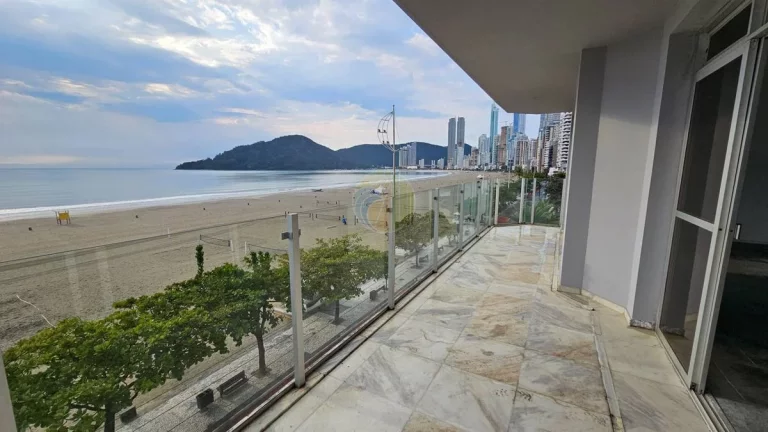 Foto do imóvel Arminio Tavares em Avenida Atlântica