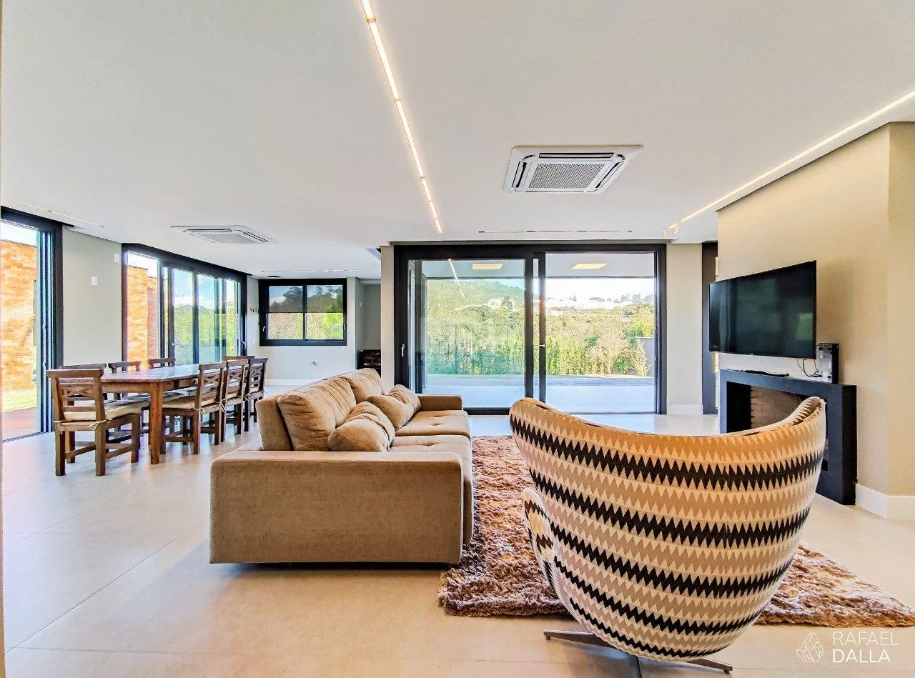 Imagem Casa Condominio para Venda - 477m², 2 terrenos - 4 dormitórios, sendo 4 suites, 4 vagas - Alphaville