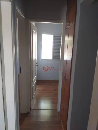 Imagem Sobrado com 130 metros quadrados com Sala, cozinha, 3 dormitórios, 2 banheiros e uma vaga de garagem