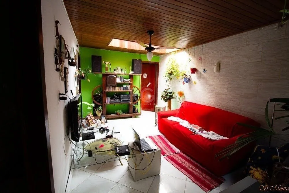 Imagem Casa no Bairro Tristeza - 3 dormitórios