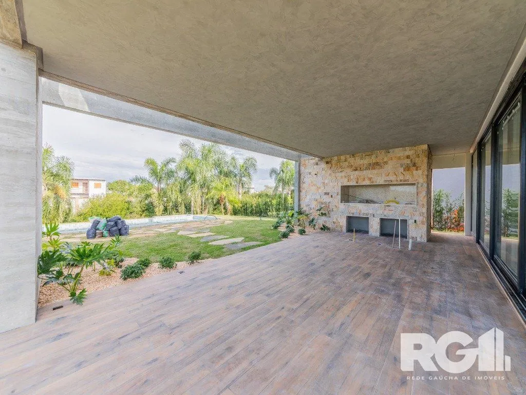 Imagem Casa de Condomínio em Sans Souci