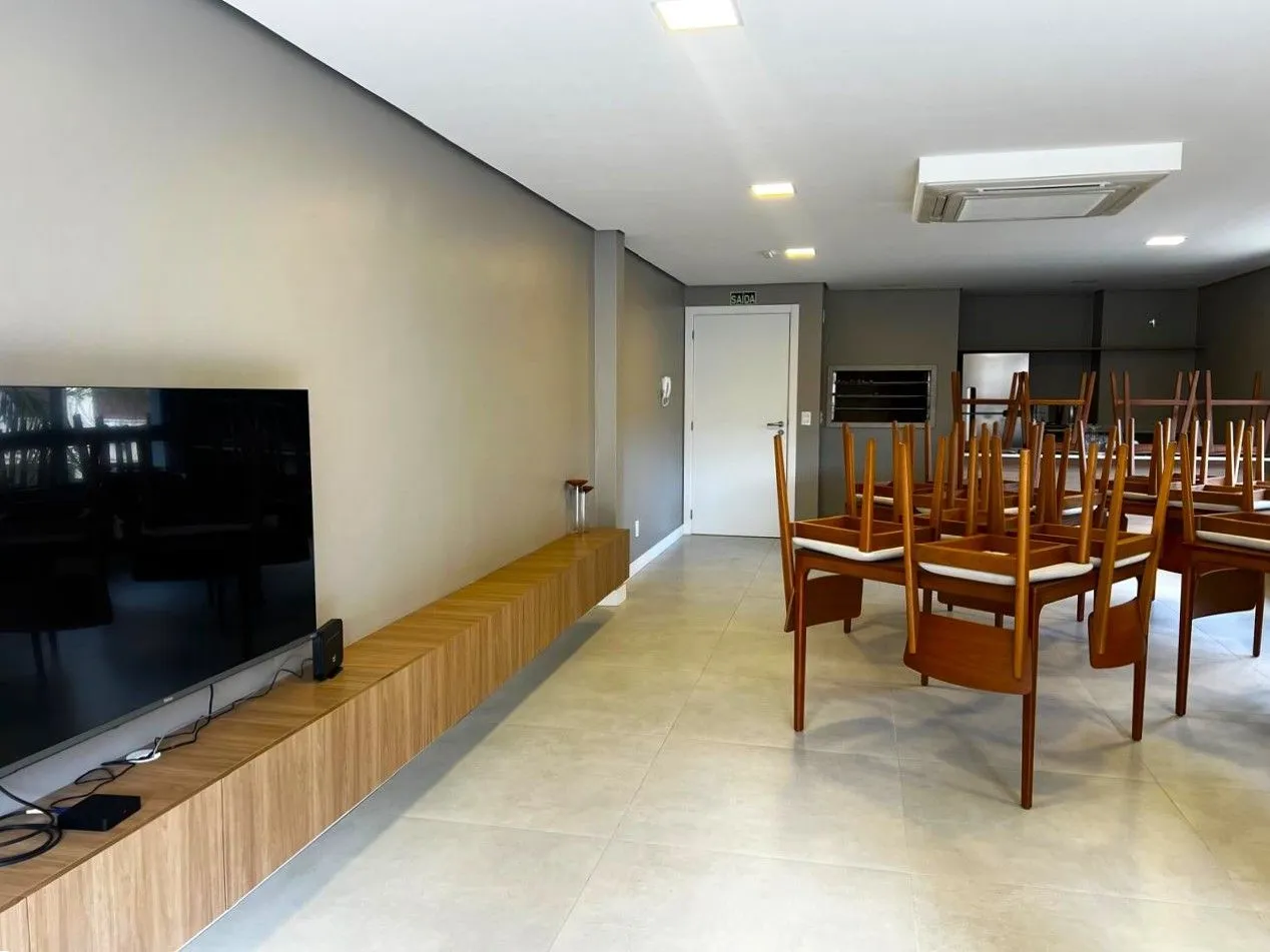 Imagem Excelente apartamento 2 dormitórios com sacada e vaga coberta no Petrópolis