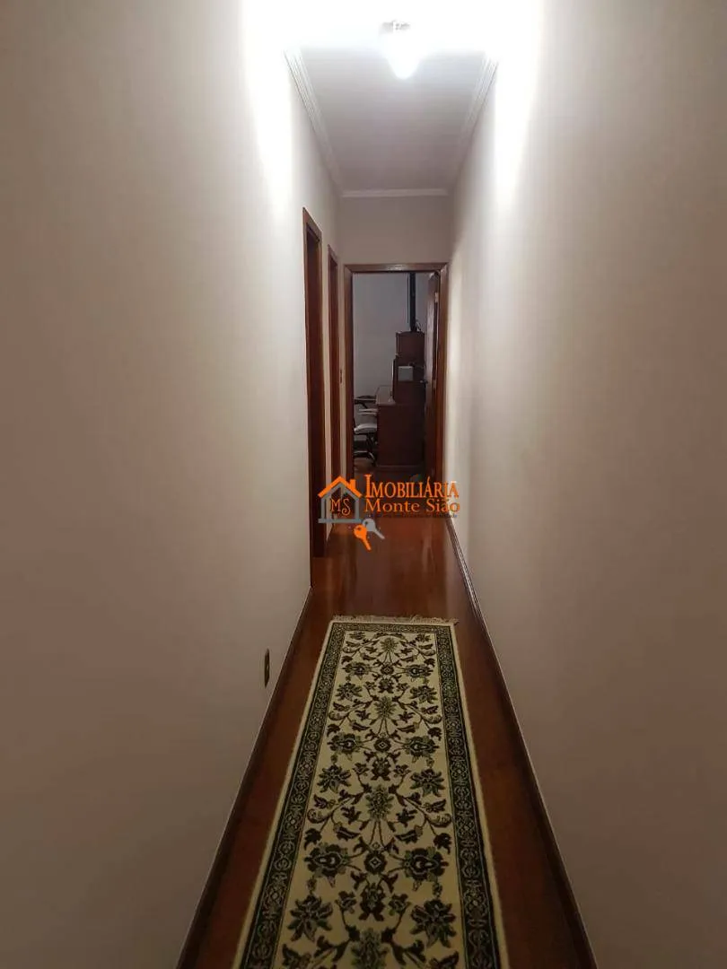 Imagem Sobrado com 4 dormitórios à venda, 275 m² por R$ 950.000,00 - Vila Barros - Guarulhos/SP