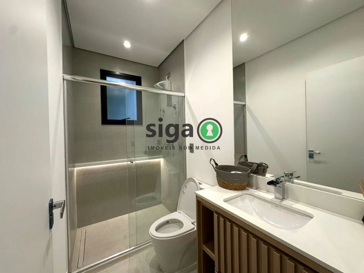 Imagem Casa em condomínio fechado - São Roque, km 63 de Castelo Branco