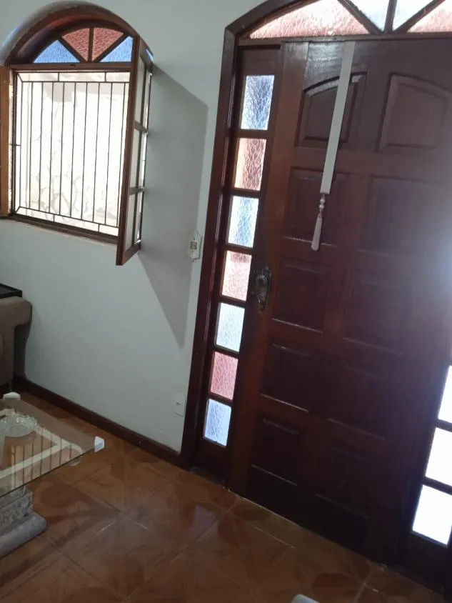 Imagem Ótima Casa à Venda em Contagem/MG (R$ 700.000,00)