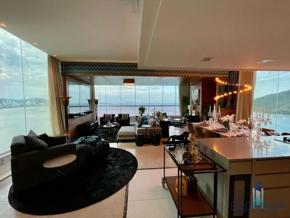 Imagem Apartamento Frente Mar para Venda em Balneário Camboriú, CENTRO, 7 dormitórios, 7 suítes, 8 banheiros, 6 vagas
