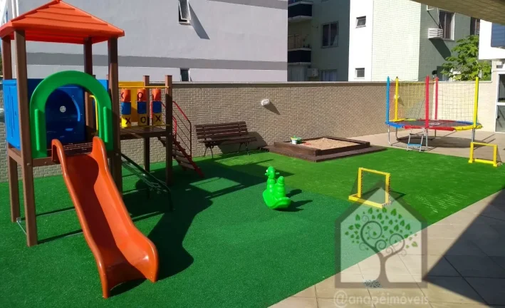 Imagem Cobertura Duplex com 3 Dormitórios e Terraço Privativo na Trindade – Florianópolis