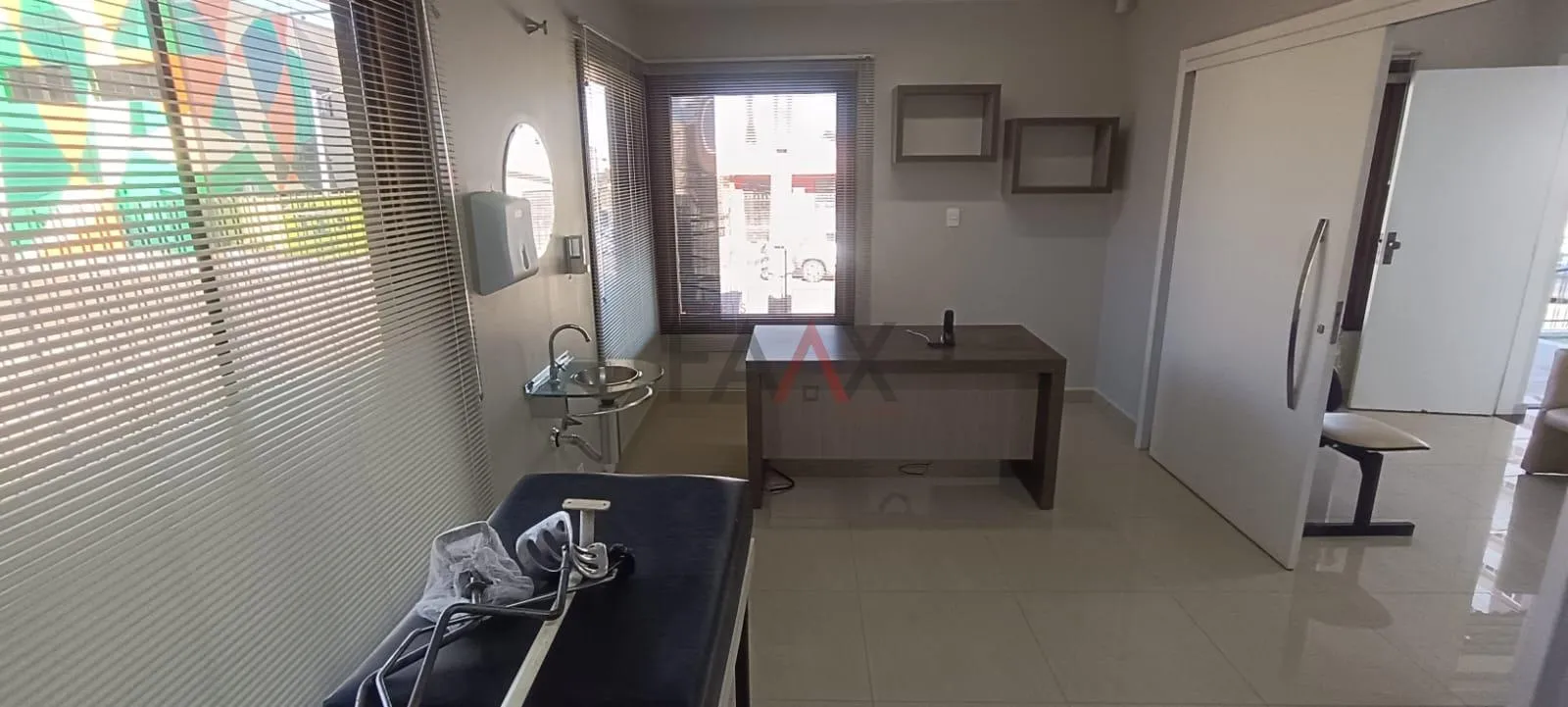 Imagem Sala Comercial para Locação no Centro 30 m² Ideal para Consultório